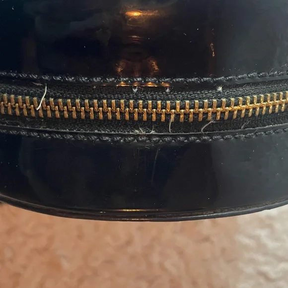 Kate Spade Fancy Footwork Vinyl Record Patent Leather Crossbody Shoulder Bag Blk